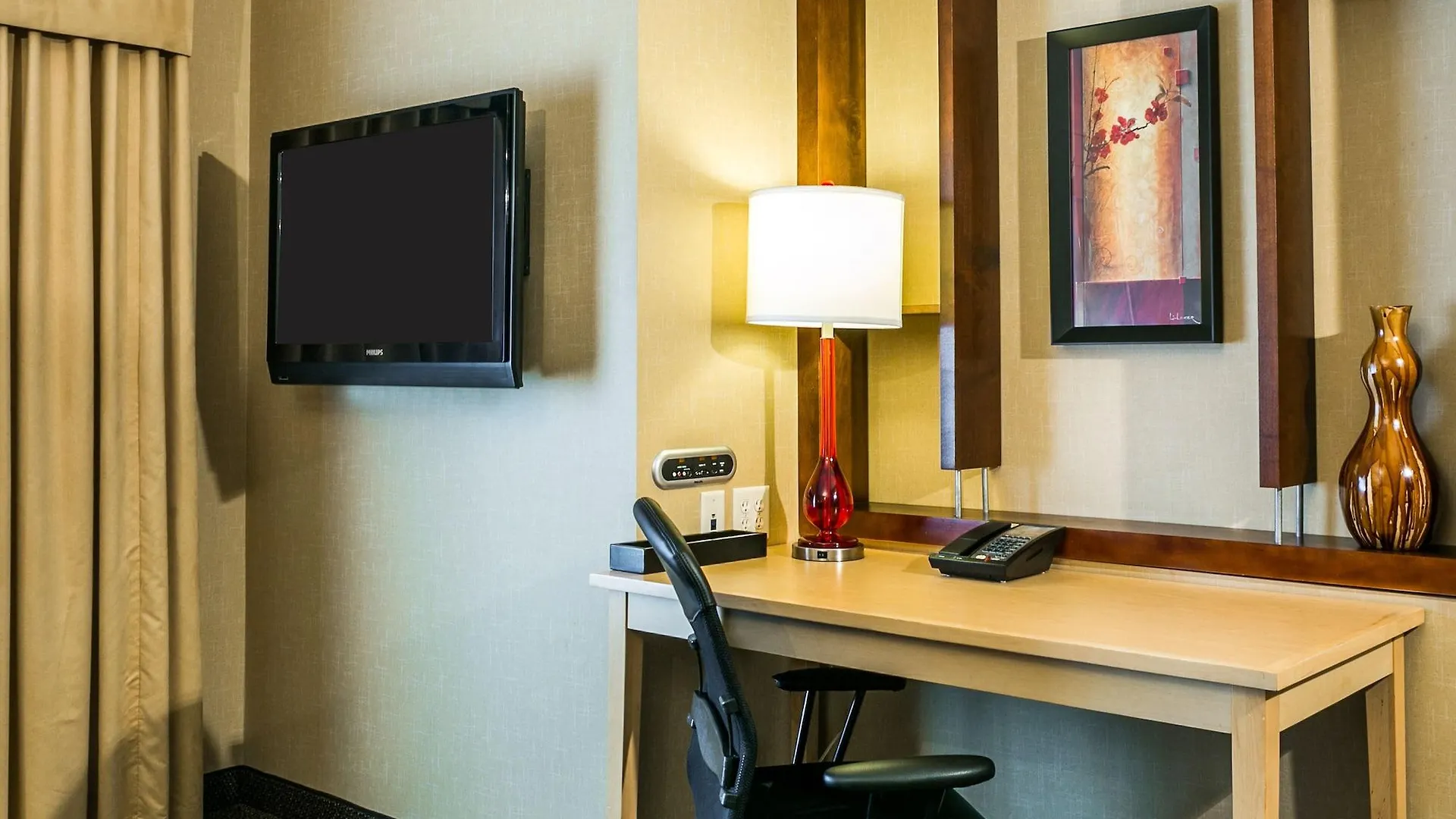 Cambria Hotel Columbus - Polaris