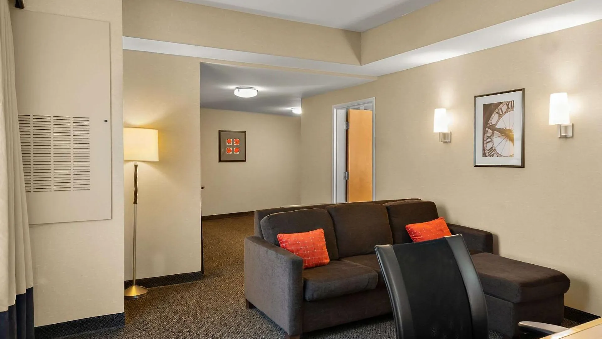 Cambria Hotel Columbus - Polaris 3*,