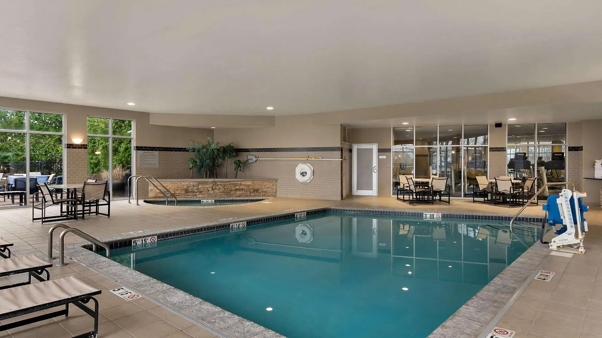 Cambria Hotel Columbus - Polaris