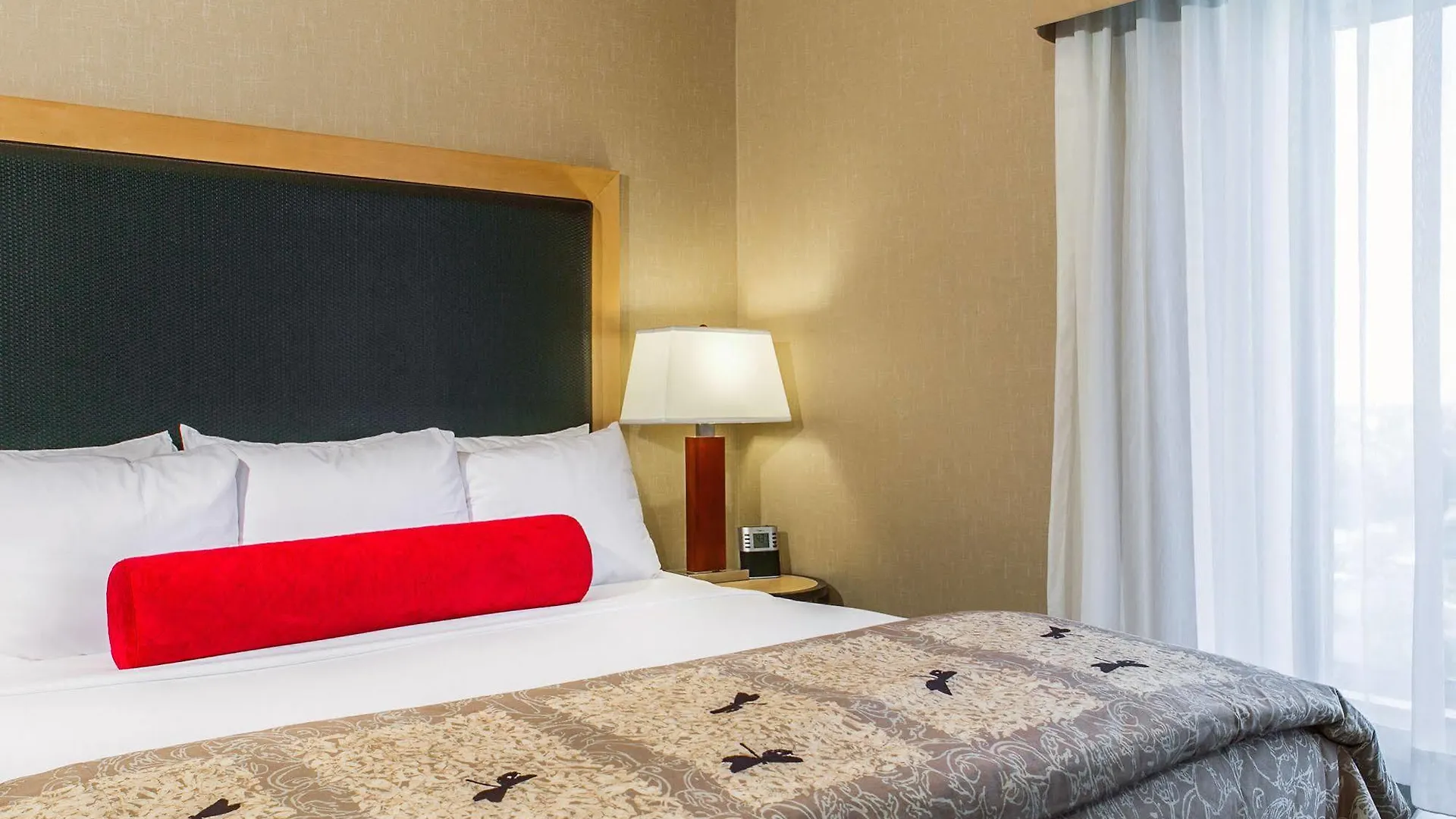 Cambria Hotel Columbus - Polaris