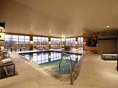 ***  Cambria Hotel Columbus - Polaris États-Unis